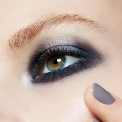 MAC Matte Eye Shadow Pro Palette luomivärinappi 1,5 g