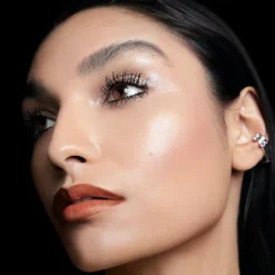 MAC Stack Legit Lift Lash Primer ripsivärin pohjustustuote 12 ml