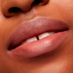 MAC Velvet blur lipstick huulipuna 2g