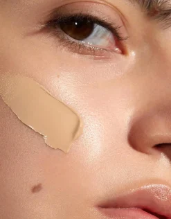 Madara Skinonym Semi-Matte Peptide Foundation Peptidimeikkivoide 30 ml