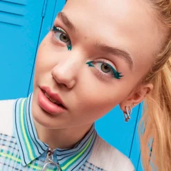 Maybelline New York Hyper Precise Liquid Liner nestemäinen silmänrajauskynä 1 ml