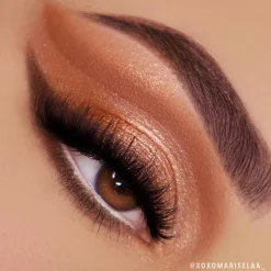 MOIRA Chasing Eternity Pressed Pigment Palette luomiväripaletti