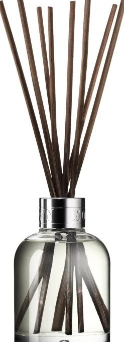 Molton Brown Delicious Rhubarb & Rose Aroma Reeds tuoksutikut 150 ml