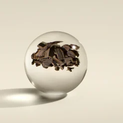 Molton Brown Mesmerising Oudh Accord & Gold Hand Lotion käsivoide 300 ml