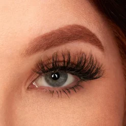 NYX Professional Makeup Fill & Fluff Eyebrow Pomade Pencil kulmakynä 0,2g