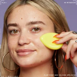 NYX Professional Makeup Plump Right Back meikkisieni