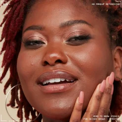 NYX Professional Makeup Zero To Brow -kulmasapluuna 01 For Skinny Brows