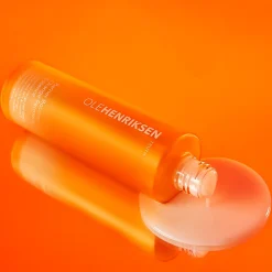 OleHenriksen Truth Barrier Booster Orange Fermet Essence hoitovesi 120 ml