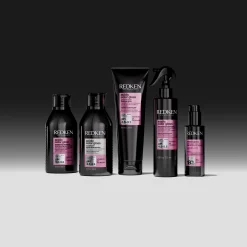 Redken Acidic Color Gloss 1-min Liquid Shine Mask hiusnaamio 250ml. Tehokasta kiiltoa ja kosteutusta antava hiusnaamio .