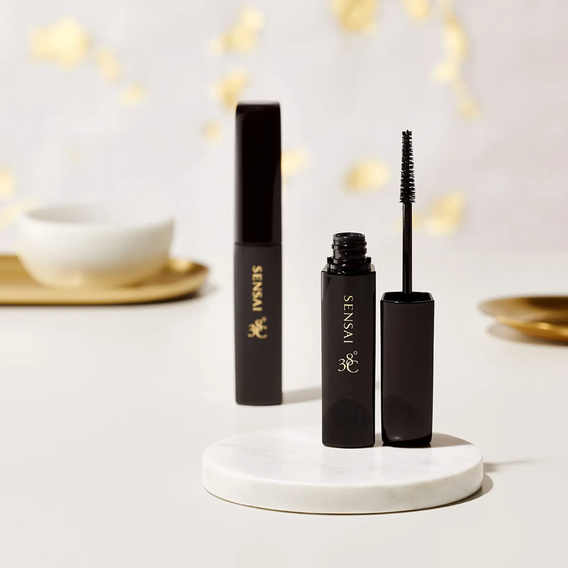 SENSAI 38°C Lash Lengthener black ripsiväri 10 ml