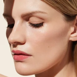 SENSAI Lash Volumiser Mascara 38°C ripsiväri 10 ml