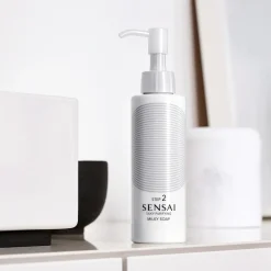 SENSAI Silky Purifying Milky Soap vaahtoutuva puhdistusemulsio 150 ml