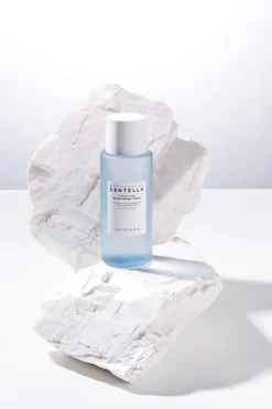 SKIN1004 Madagascar Centella Hyalu-Cica Toner kasvovesi 210 ml