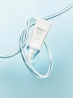 SKIN1004 Madagascar Centella Hyalu-Cica Water-Fit Sun Serum SPF50+ aurinkosuojavoide 50 ml