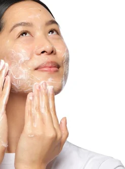 The Ordinary Glucoside Foaming Cleanser vaahtoava puhdistusaine 150 ml