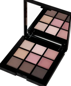 WE CARE ICON. Pure Love Eyes Palette luomiväripaletti